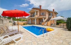 Gorgeous Home In Labin